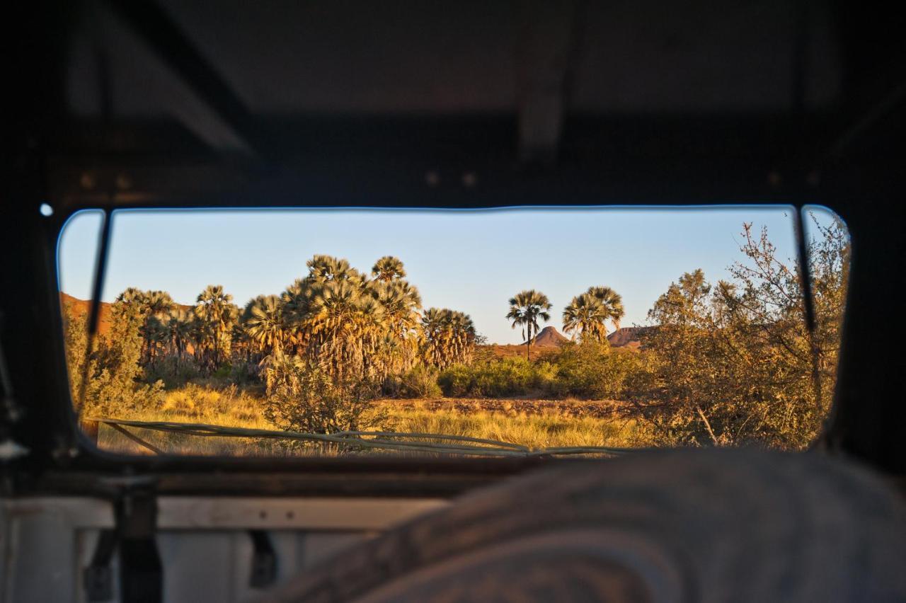 Palmwag Campsite Eksteriør bilde